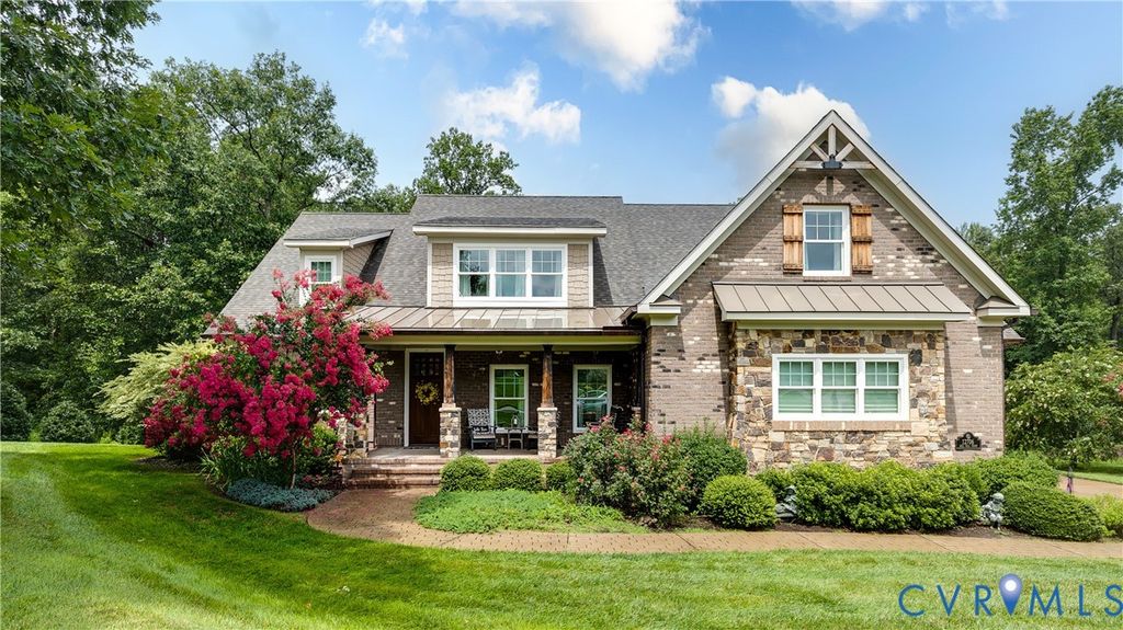 12706 Dell Hill Ct, Chester, VA 23831
