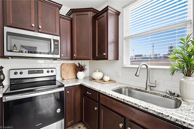 3546 Gardner Parson Point, High Point, NC 27260