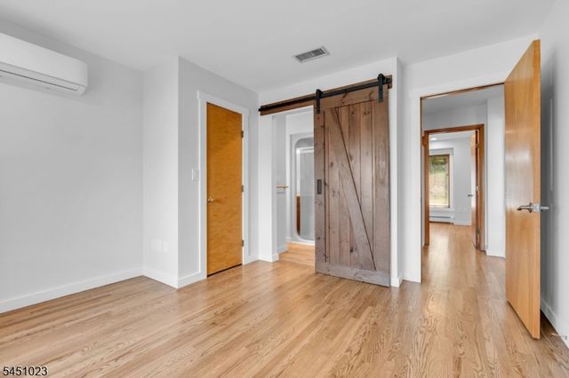 79 Castle Rock Rd, Jefferson Twp., NJ 07849