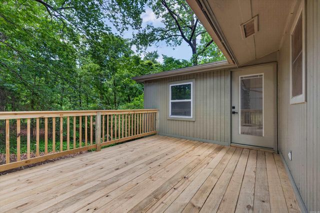 8 Cambre Circle, Hot Springs Village, AR 71909