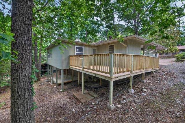 8 Cambre Circle, Hot Springs Village, AR 71909