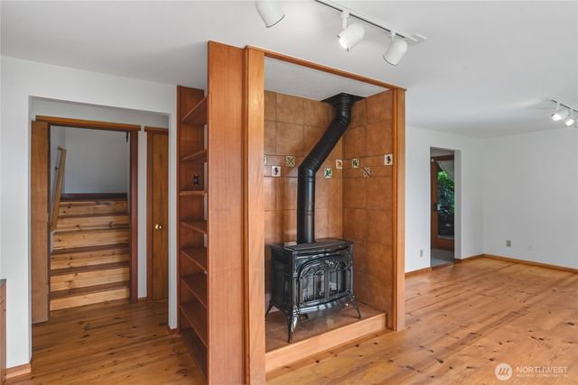 6067 S Campbell Lake Road, Anacortes, WA 98221