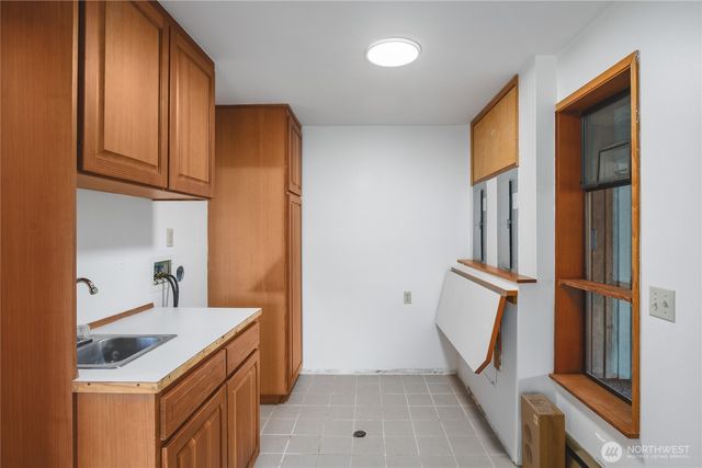 6067 S Campbell Lake Road, Anacortes, WA 98221