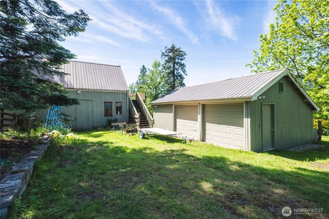 6067 S Campbell Lake Road, Anacortes, WA 98221