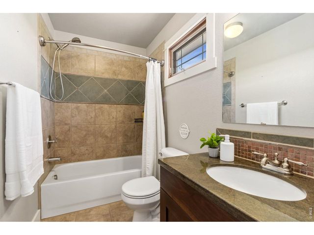 6626 Royal Country Down Dr, Windsor, CO 80550