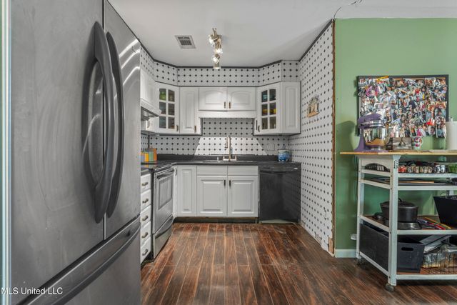 9120 Tammy Lane, Moss Point, MS 39562
