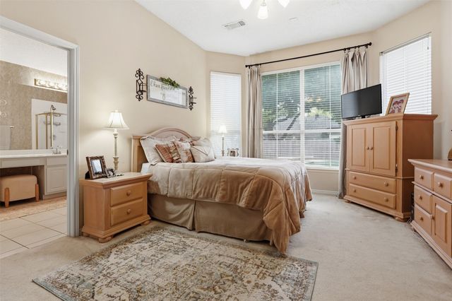 2110 Perry Drive, Mansfield, TX 76063