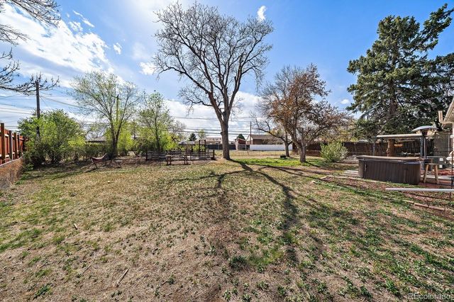 2010 E 113th Avenue, Northglenn, CO 80233