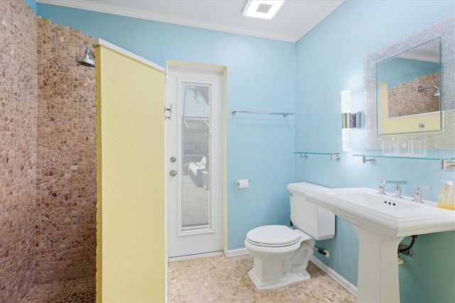 1833 OAK VIEW DRIVE, Sarasota, FL 34232