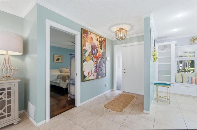 1833 OAK VIEW DRIVE, Sarasota, FL 34232