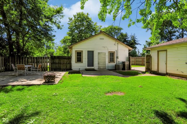 2001 N Irwin Street, Indianapolis, IN 46219
