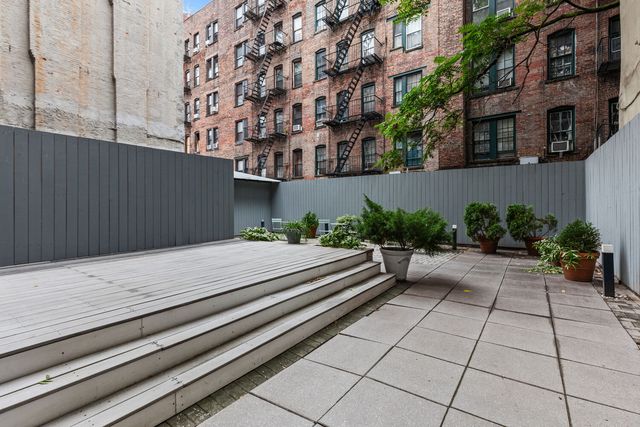 330 E 109th St Apt 5B, New York City, NY 10029