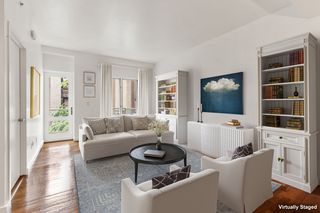 330 E 109th St Apt 5B, New York City, NY 10029