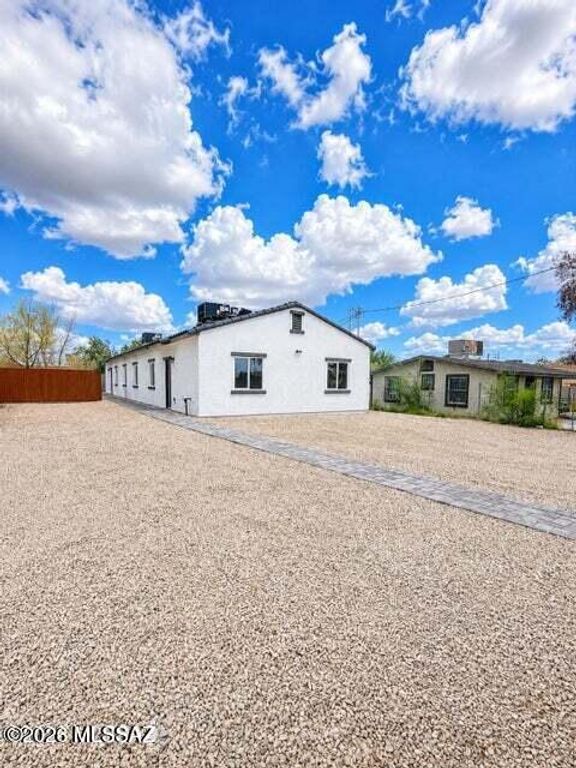 175 W Adams Street, Tucson, AZ 85705