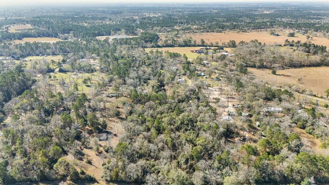 15685 Mckay Road, Willis, TX 77378