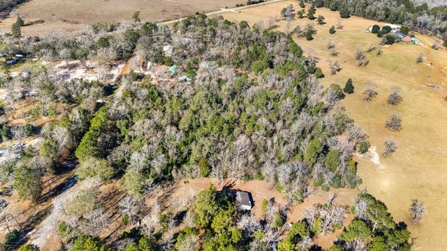 15685 Mckay Road, Willis, TX 77378