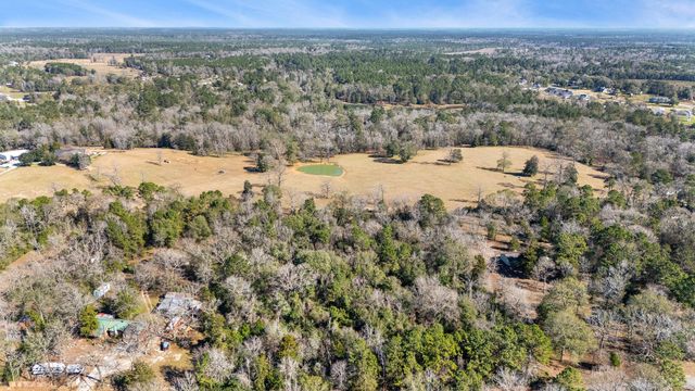 15685 Mckay Road, Willis, TX 77378