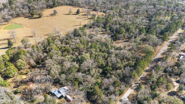 15685 Mckay Road, Willis, TX 77378