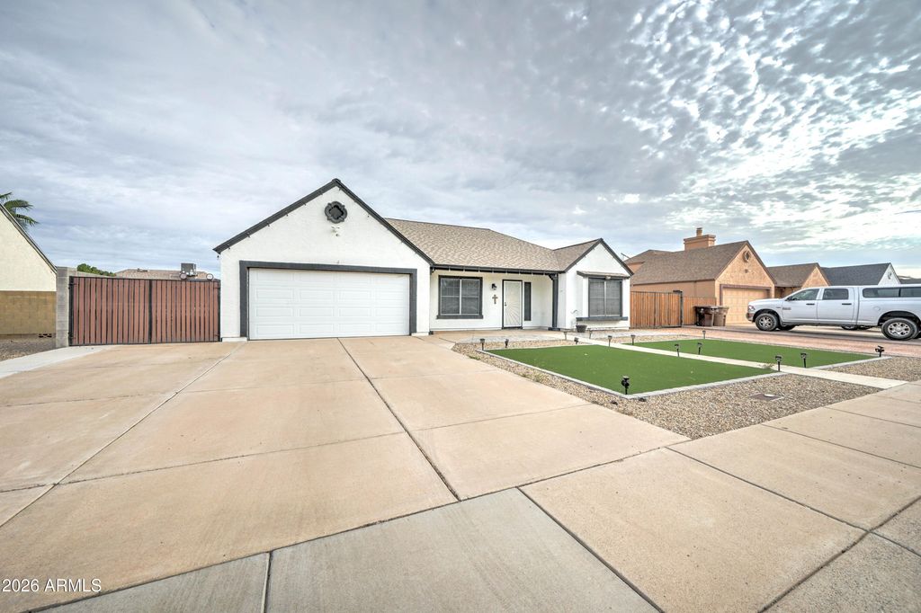 6926 W SUNNYSIDE Drive, Peoria, AZ 85345 — photo 3
