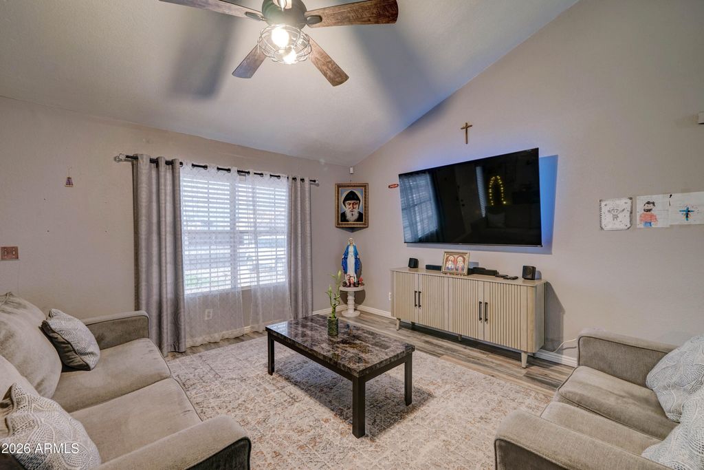 6926 W SUNNYSIDE Drive, Peoria, AZ 85345 — photo 4
