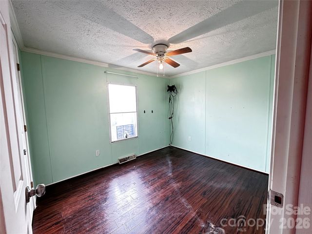 7447 US 64 Highway 2, Morganton, NC 28655