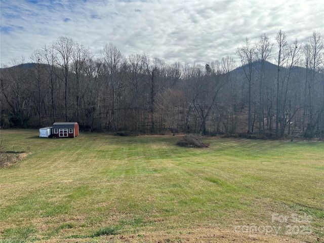 7447 US 64 Highway 2, Morganton, NC 28655