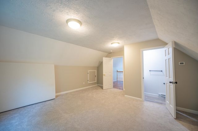 28 Lightning Ledge Way, Wilmington, VT 05363