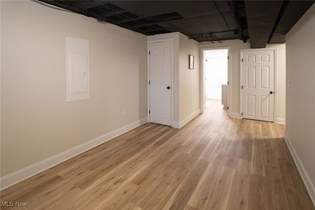 236 Adams Avenue, Cuyahoga Falls, OH 44221