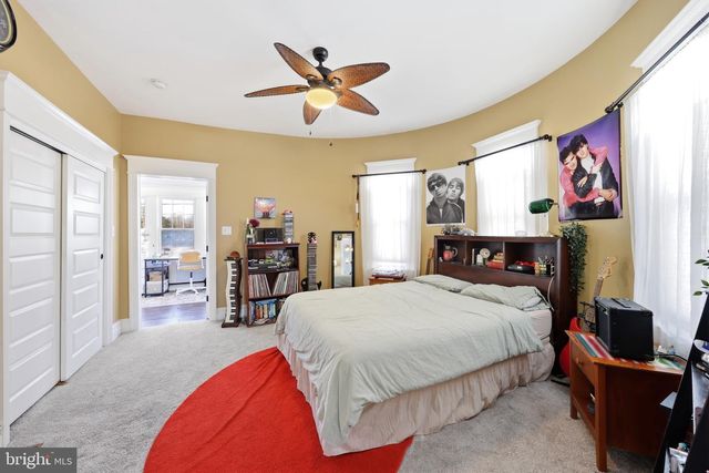 237 BROADWAY, Laurel Springs, NJ 08021