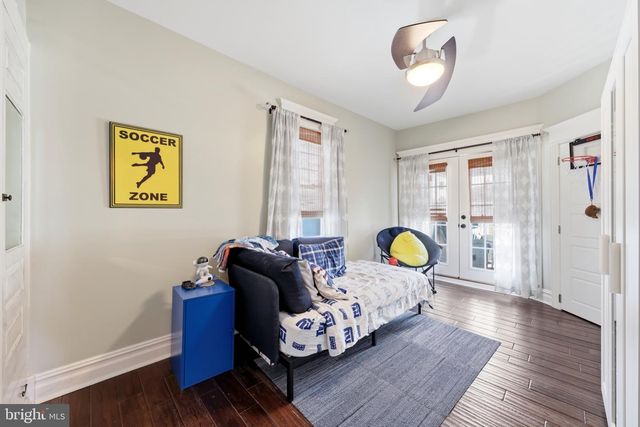 237 BROADWAY, Laurel Springs, NJ 08021