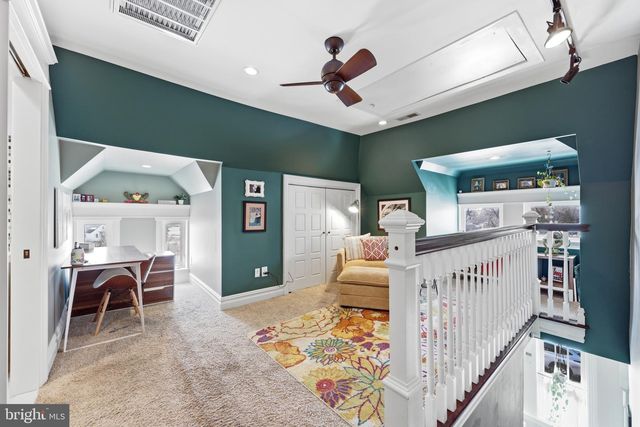 237 BROADWAY, Laurel Springs, NJ 08021