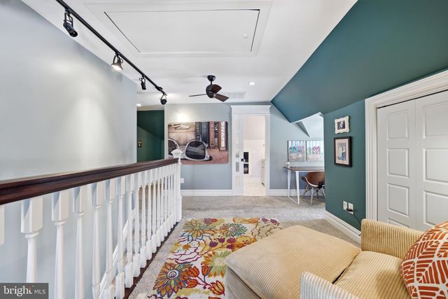 237 BROADWAY, Laurel Springs, NJ 08021