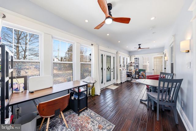 237 BROADWAY, Laurel Springs, NJ 08021