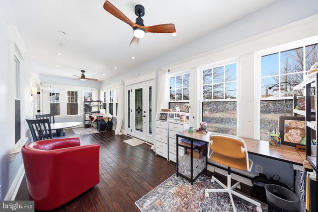 237 BROADWAY, Laurel Springs, NJ 08021