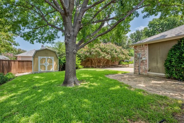 2608 Rochelle Drive, Mckinney, TX 75070