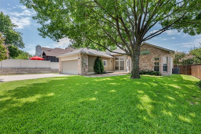 2608 Rochelle Drive, Mckinney, TX 75070