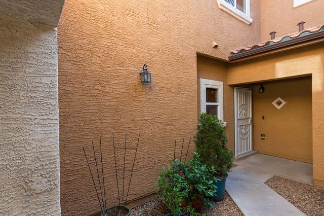 601 Menaul Boulevard NE UNIT 503, Albuquerque, NM 87107