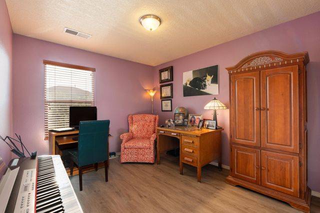 601 Menaul Boulevard NE UNIT 503, Albuquerque, NM 87107