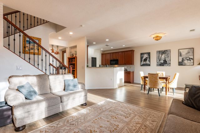 601 Menaul Boulevard NE UNIT 503, Albuquerque, NM 87107