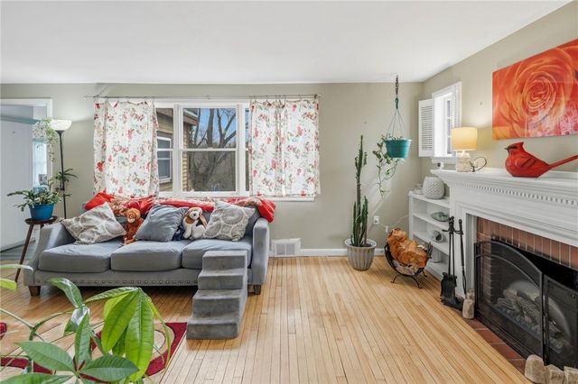 109 Pinecrest Drive, Pawtucket, RI 02861