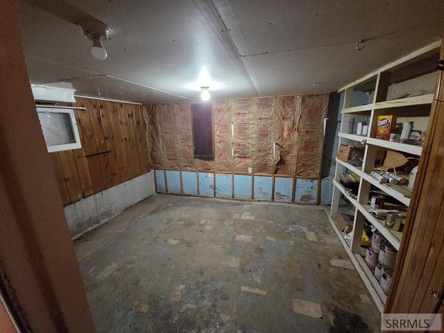 391 6th Street, Idaho Falls, ID 83401