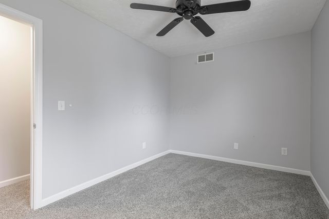 2100 Dunkeld Drive, Grove City, OH 43123
