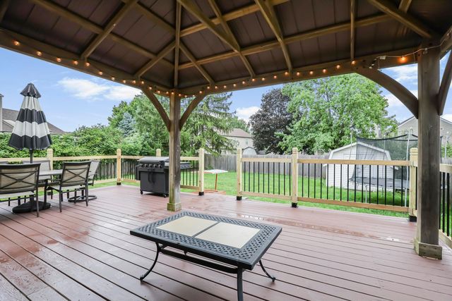 2100 Dunkeld Drive, Grove City, OH 43123