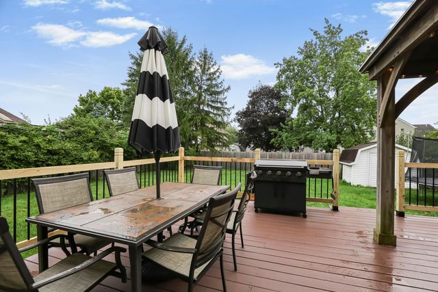 2100 Dunkeld Drive, Grove City, OH 43123