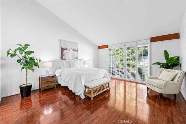 1986 W Bayshore, Anaheim, CA 92801