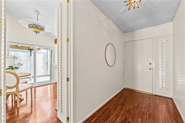 1986 W Bayshore, Anaheim, CA 92801