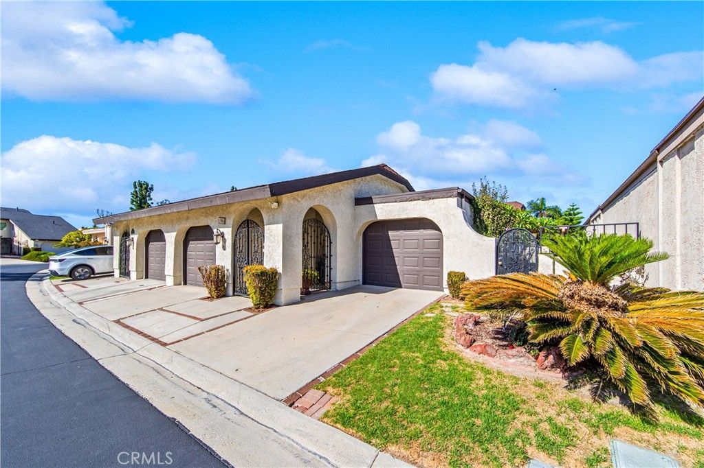 1986 W Bayshore, Anaheim, CA 92801 — photo 2