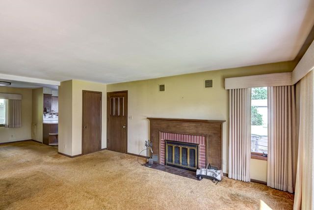 3104 SEYMOUR LANE, Wausau, WI 54401