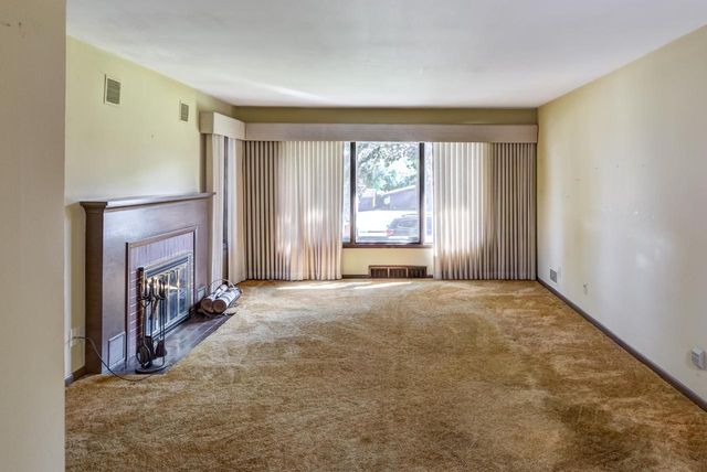 3104 SEYMOUR LANE, Wausau, WI 54401