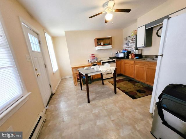 1152 E PHILADELPHIA ST, York, PA 17403